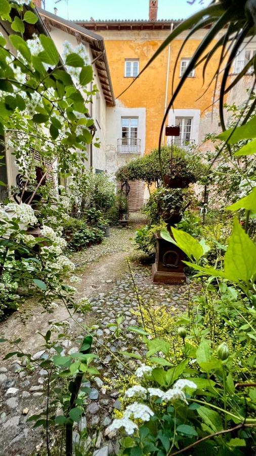 ノーヴィ・リーグレLa Casa Sul Giardino- Garden Houseアパートメント エクステリア 写真