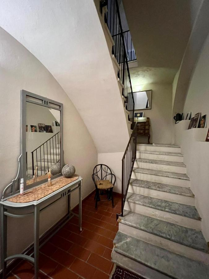 ノーヴィ・リーグレLa Casa Sul Giardino- Garden Houseアパートメント エクステリア 写真